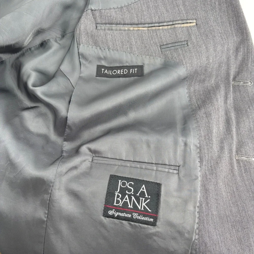 Jos A‎ Bank Signature Collection Men's Gray 100% Wool Tailored Fit Blazer 42R